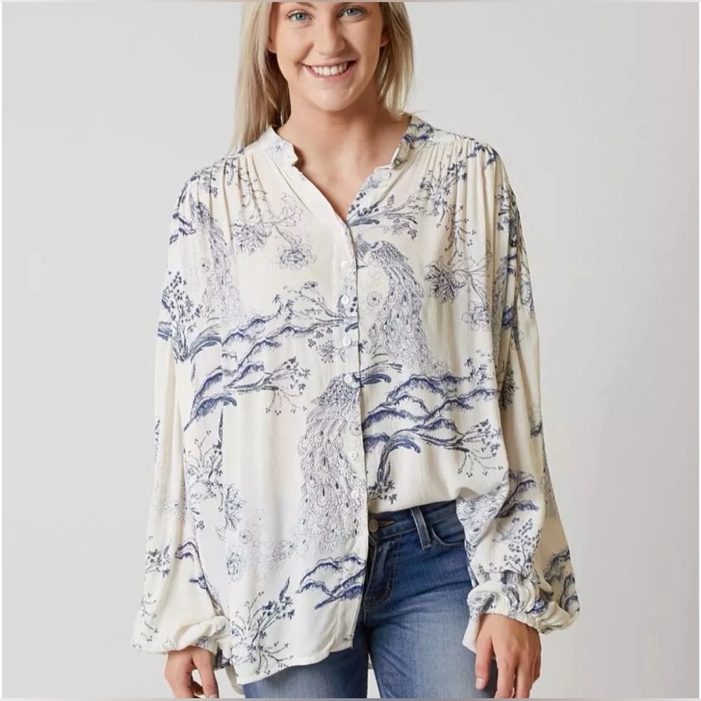 Free People Metallic Blooms Blouse. Size: Small - Picture 6 of 16